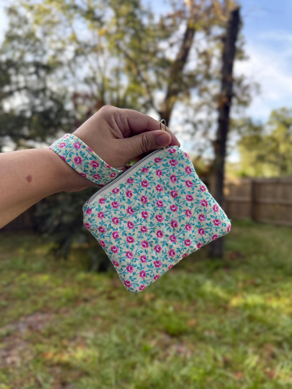 Wristlet Wallet Vintage Rose