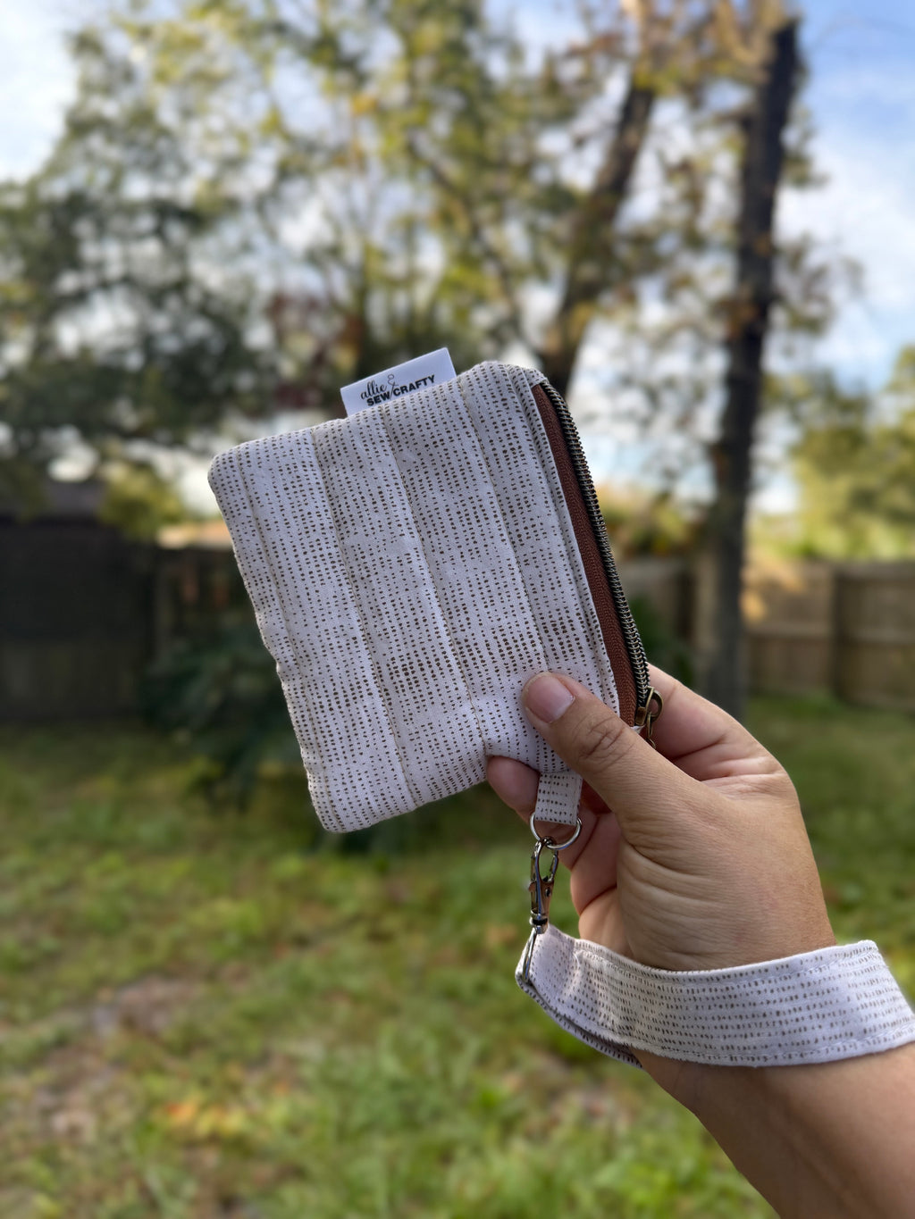 Light Brown Keychain Wallet