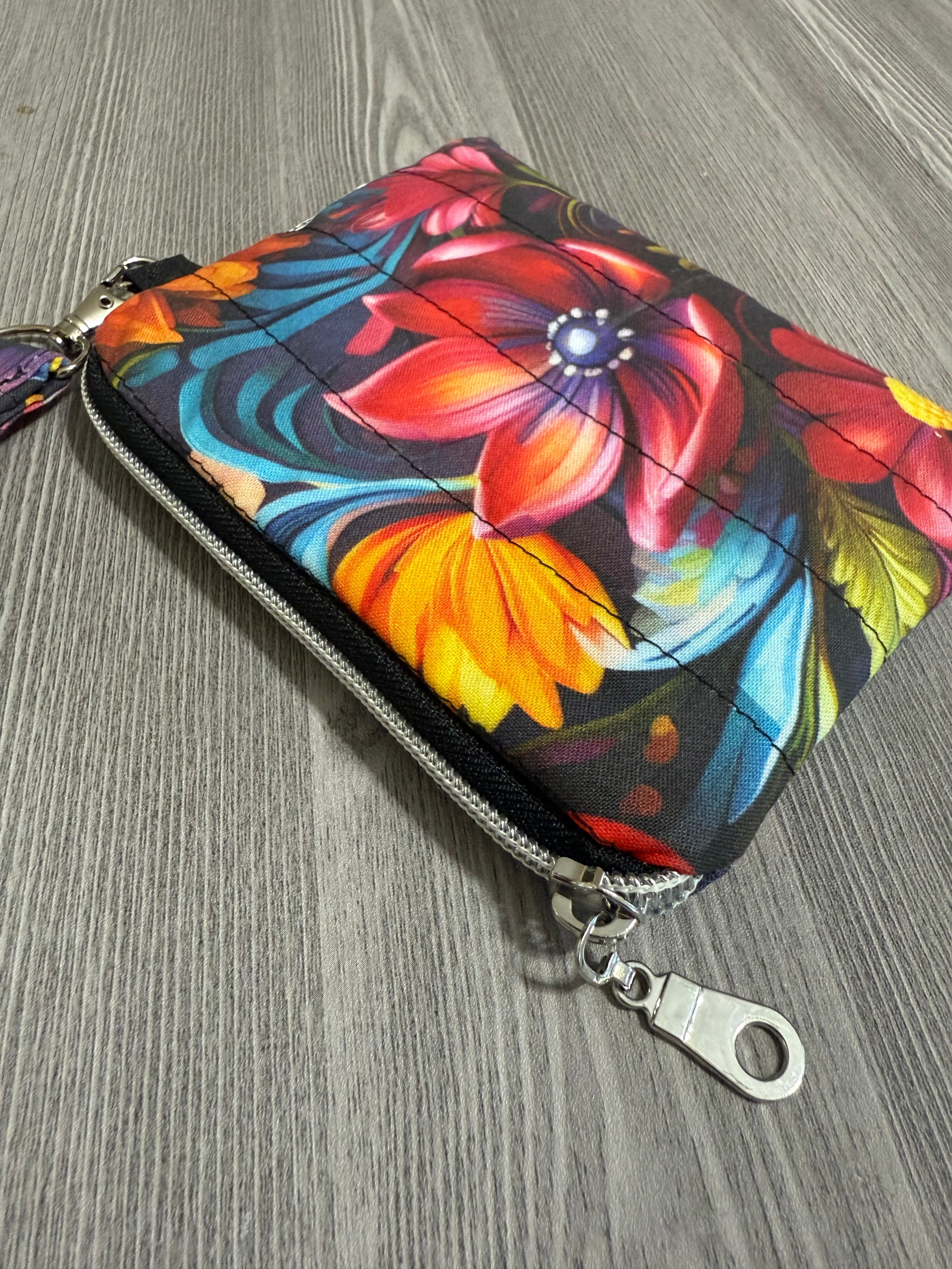 Big Flowers Keychain Wallet