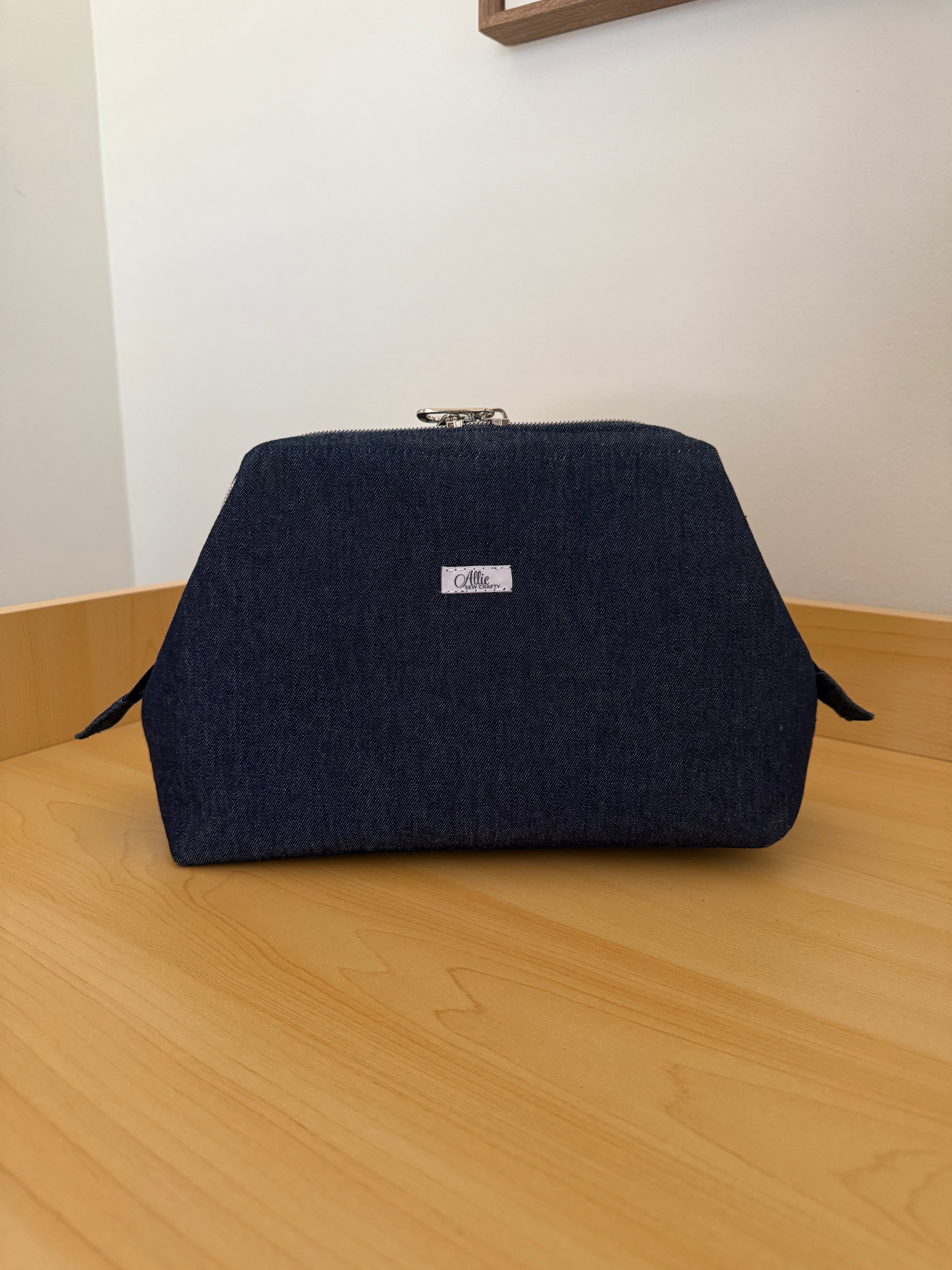 Indigo Chambray Wide Opening Bag Organizer with Pockets