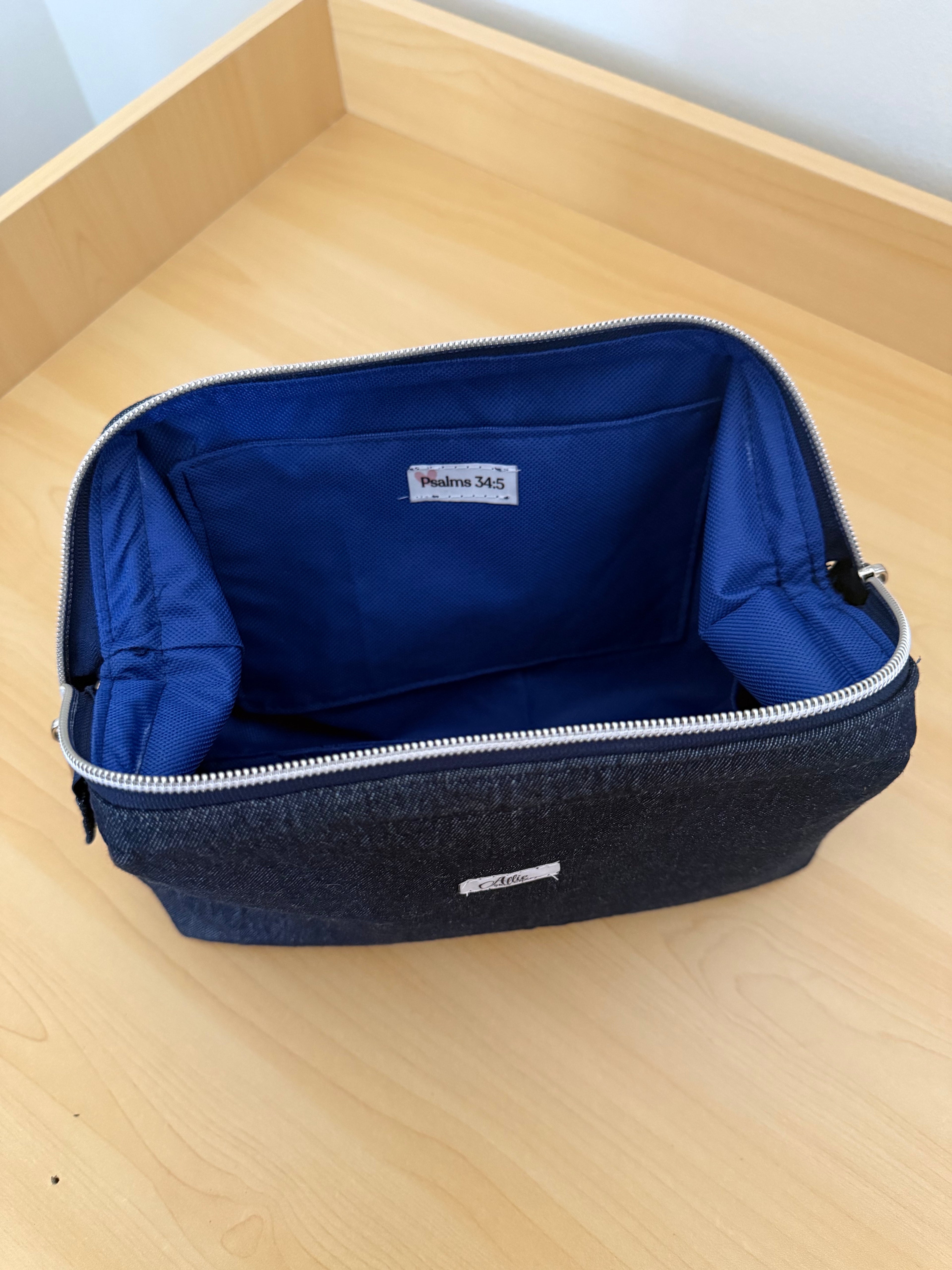 Indigo Chambray Wide Opening Bag Organizer with Pockets