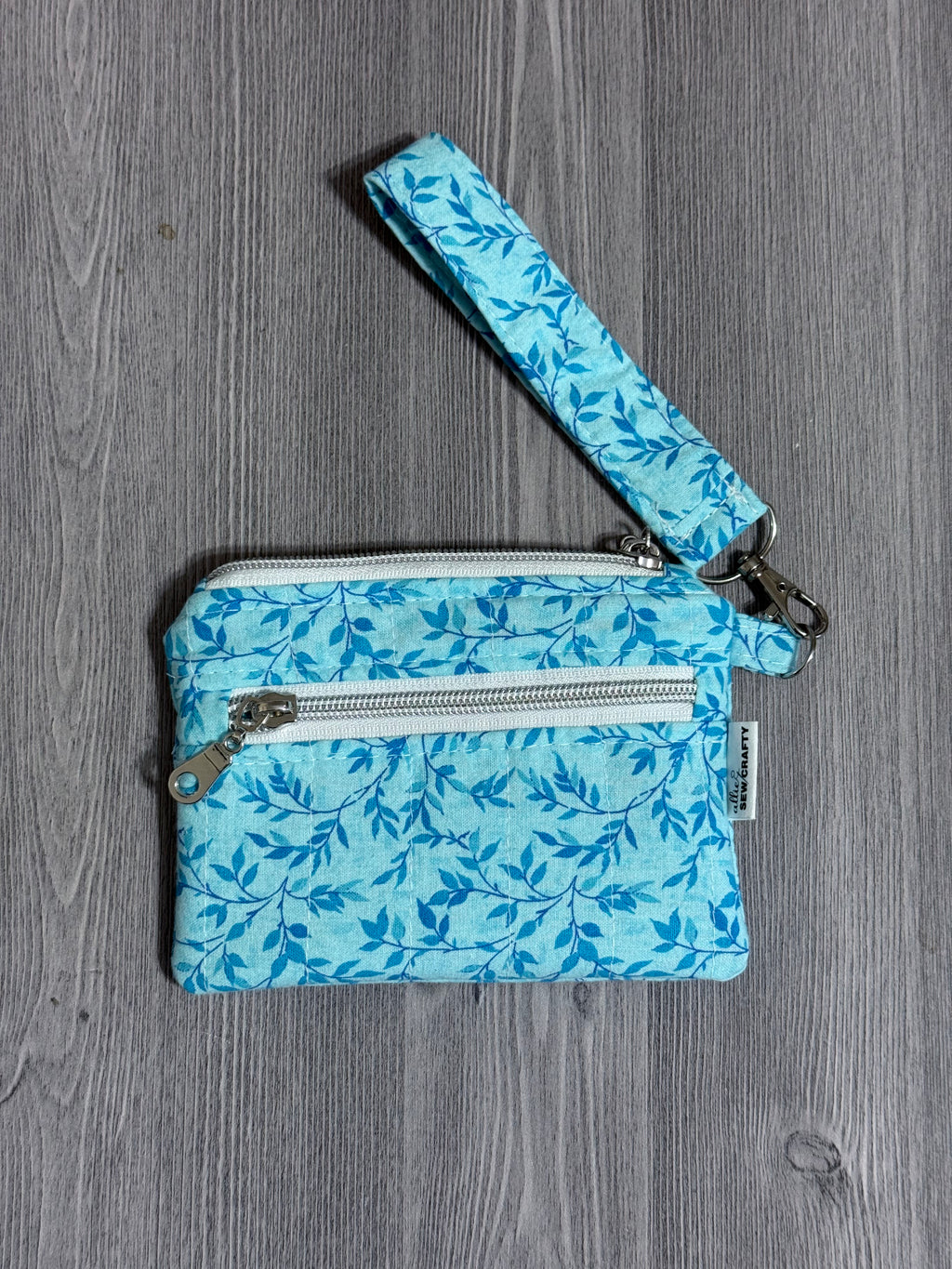Double Zipper Wristlet Wallet Blue Vines