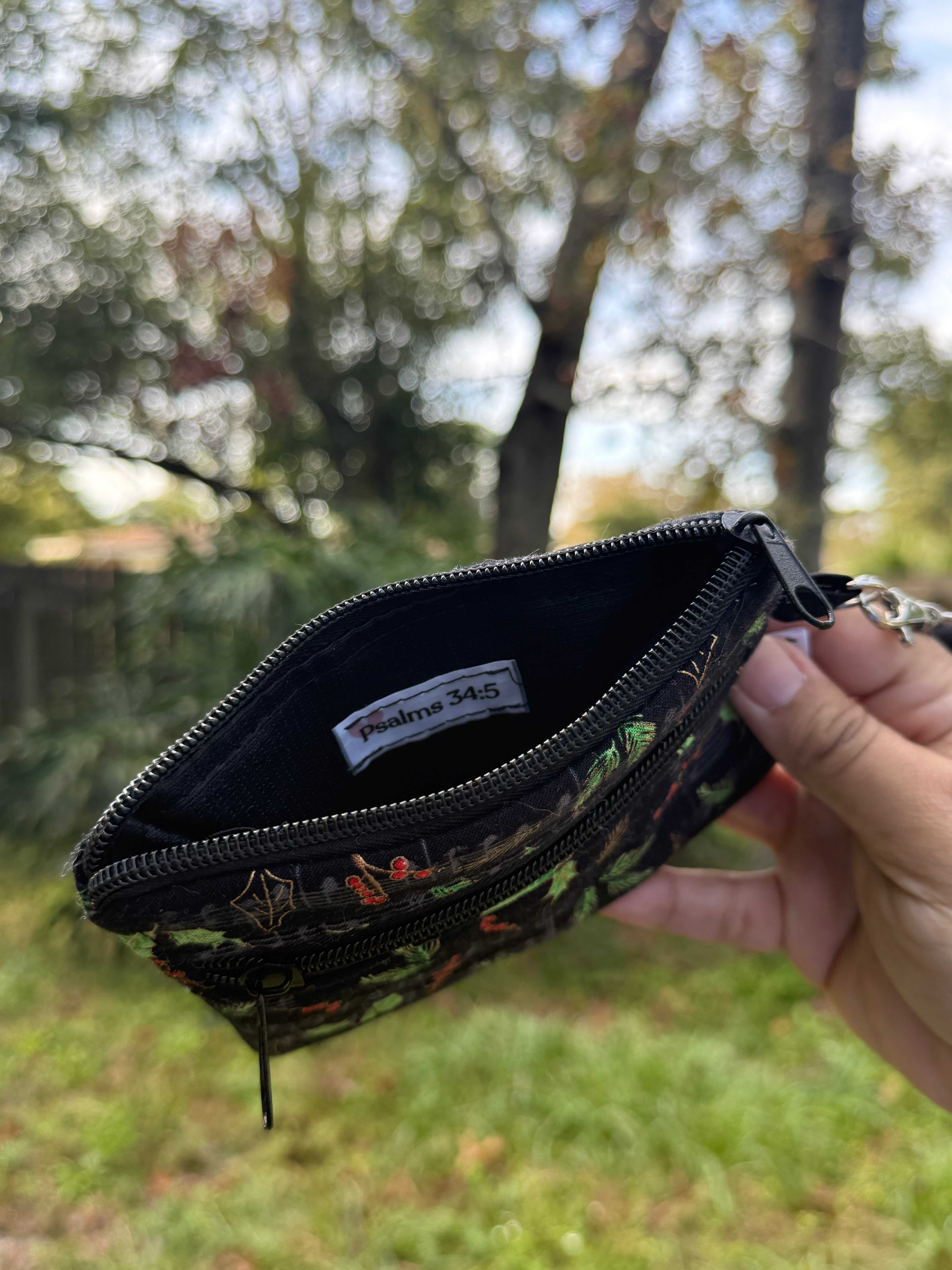 Double Zipper Wristlet Wallet Christmas Music