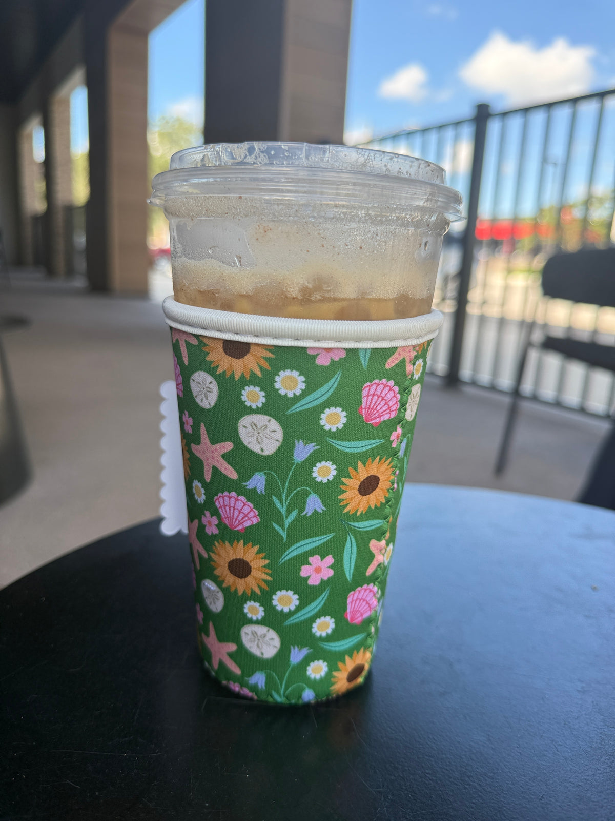 Beachside Cottage | MD Reusable Coffee Sleeve