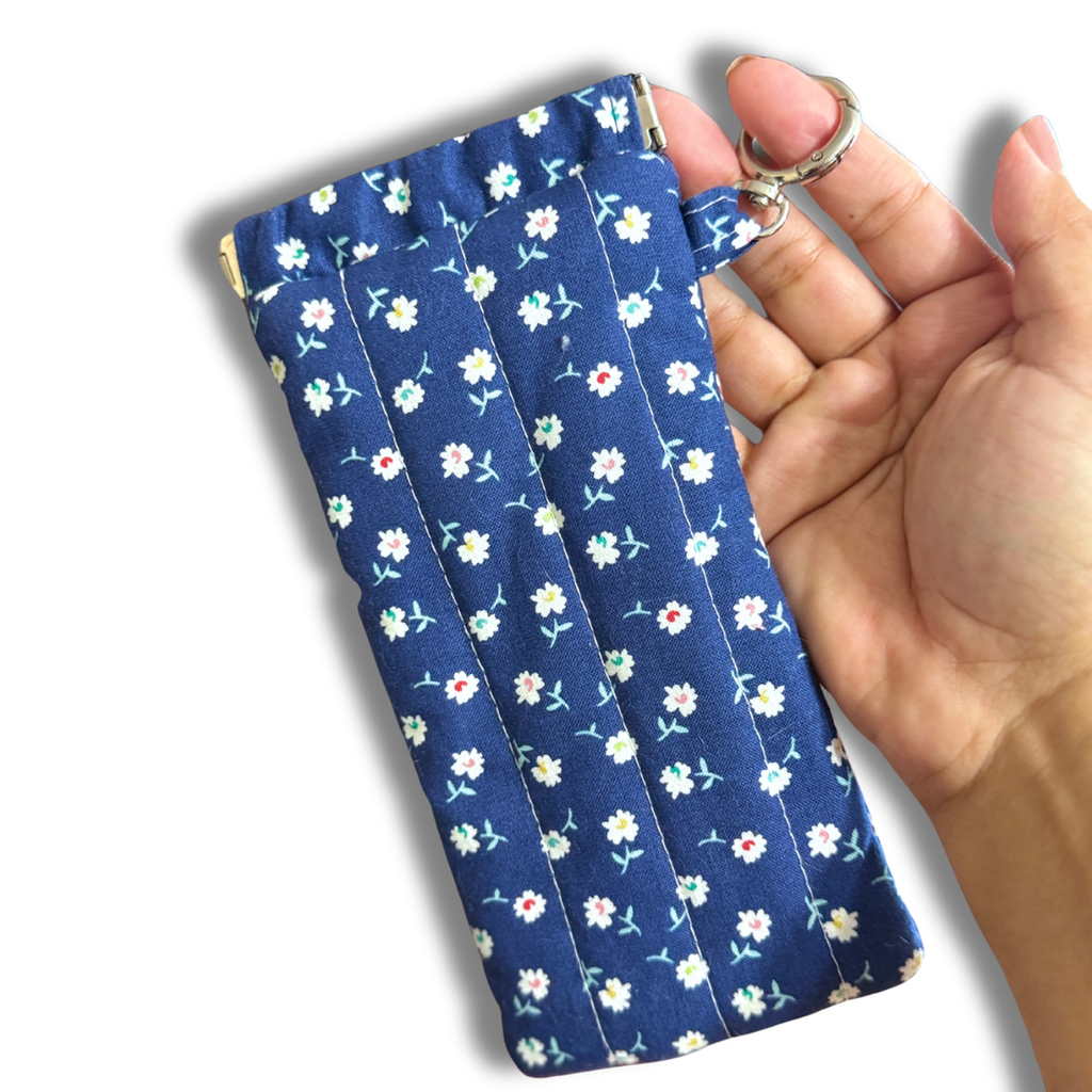Flexi Frame Sunglass Cases - Blue White Daisies *Limited Edition*