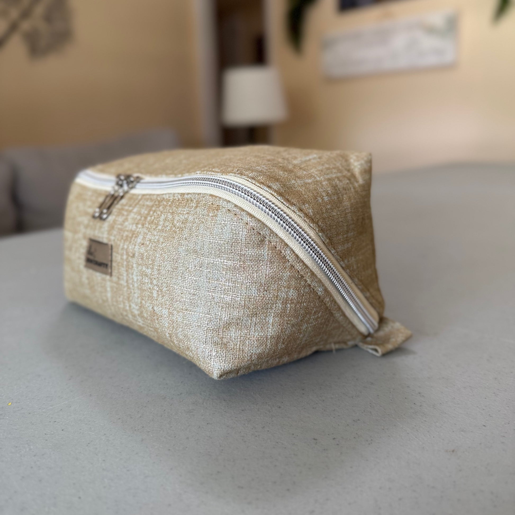 Open Tray Pouch